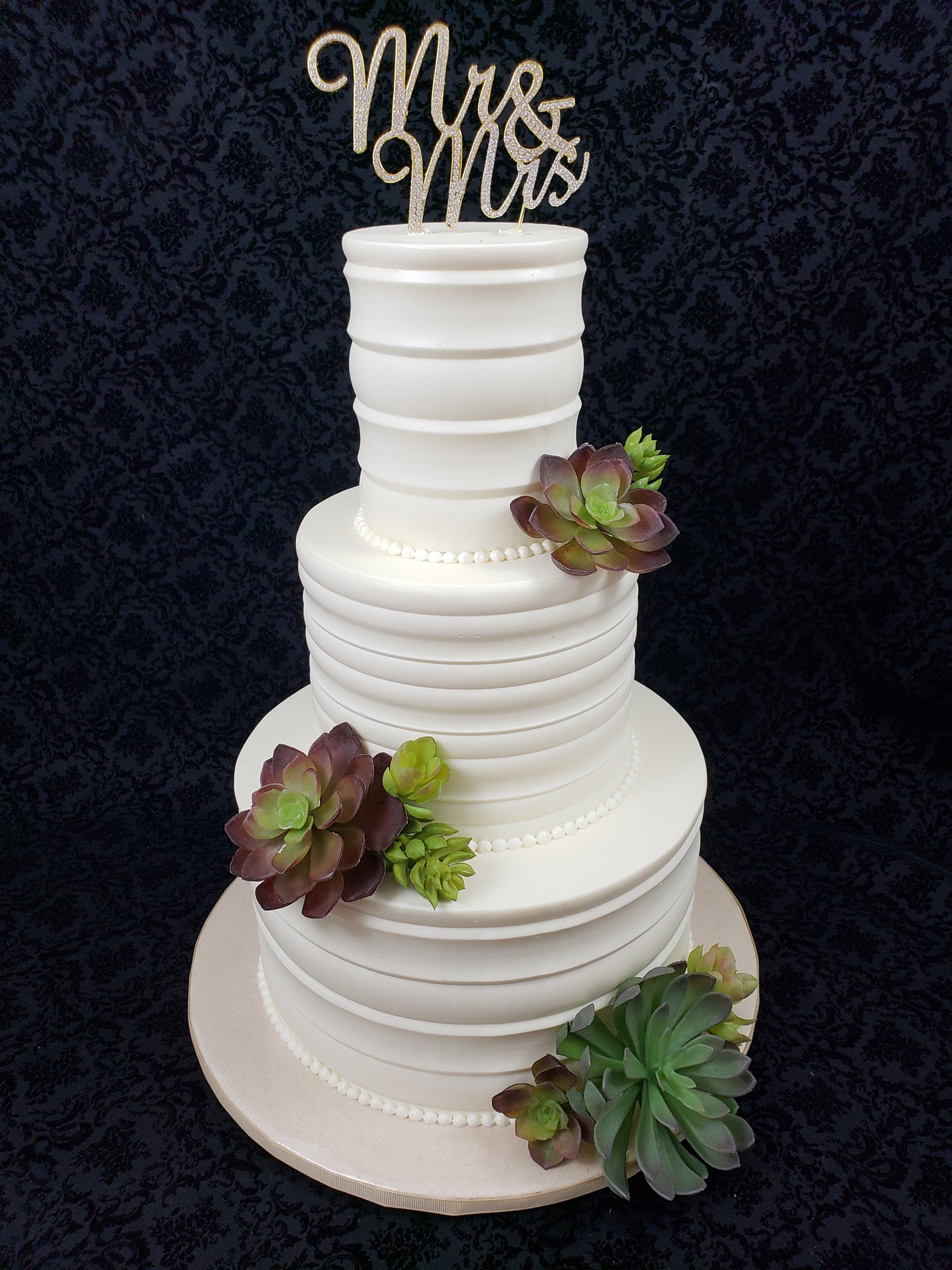 Crown Molder Cake Comb