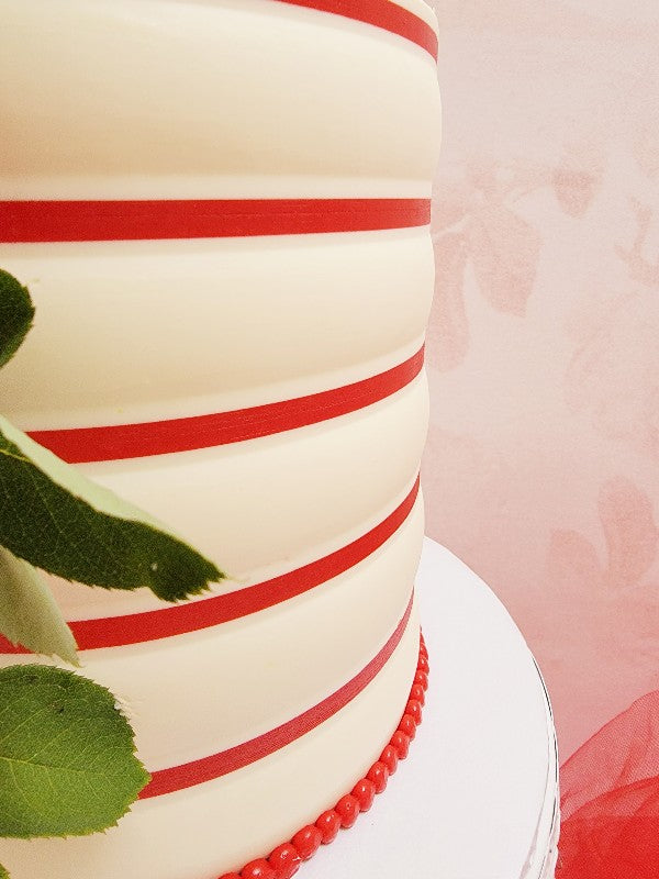 Round Stripe Cake Comb