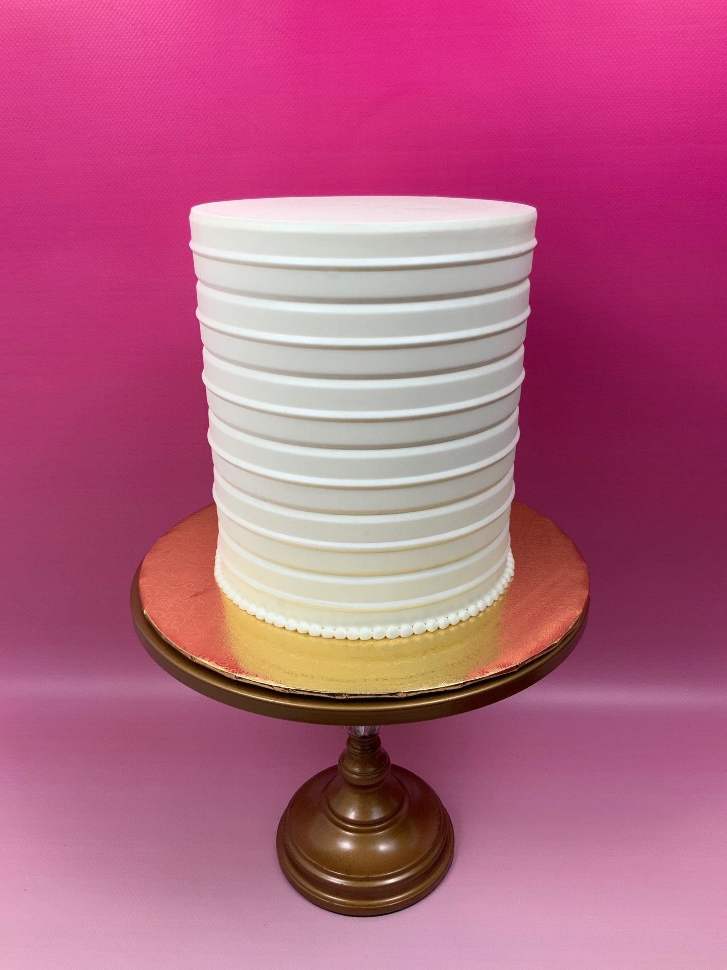 Point Setter Cake Comb